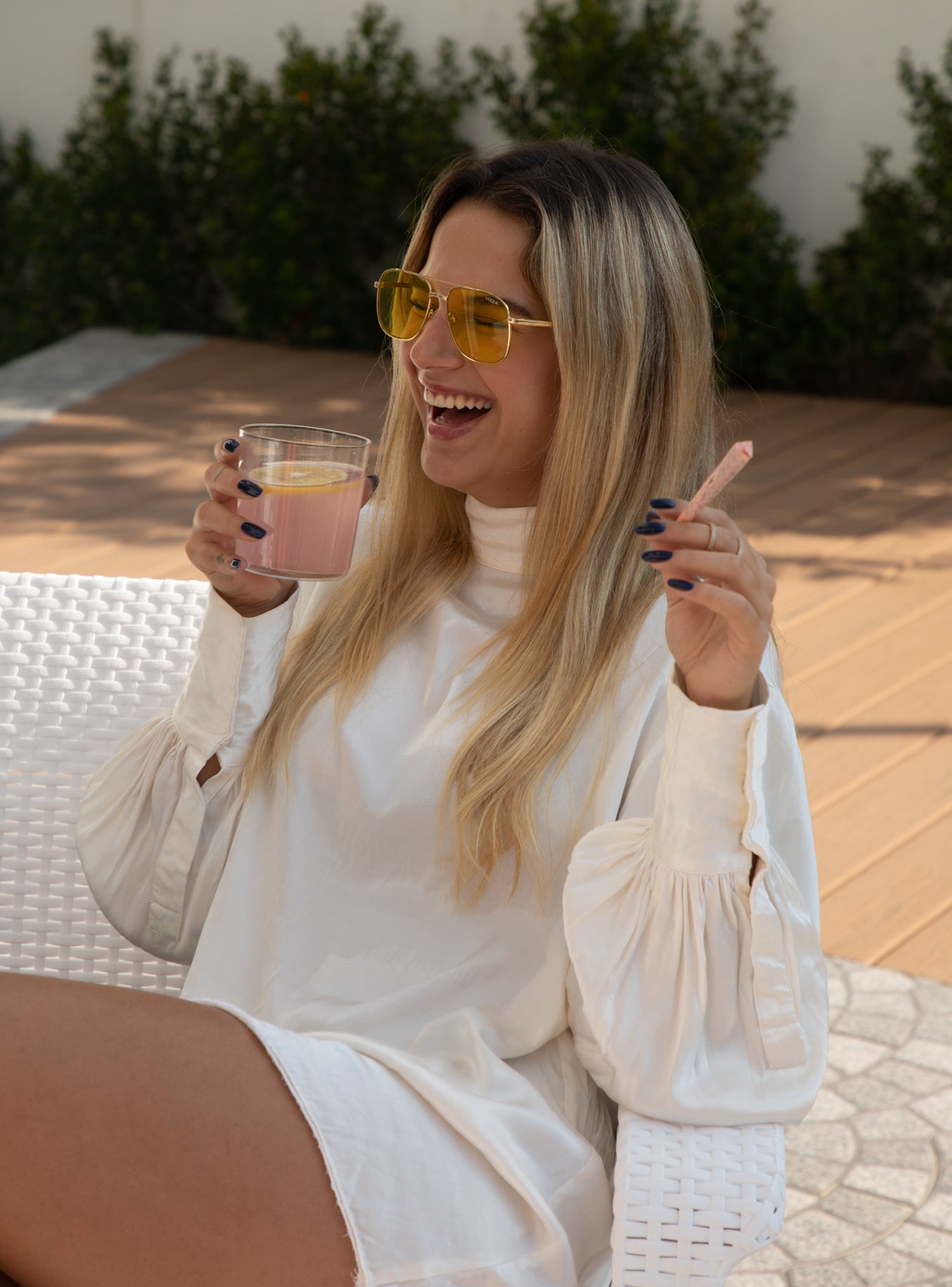 Rolling paper from MISSWEED